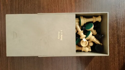 Ensemble de Pièces d'Échecs