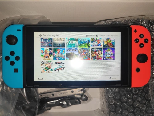 Nintendo switch V1 2018 flashée puce 128 go excellent état