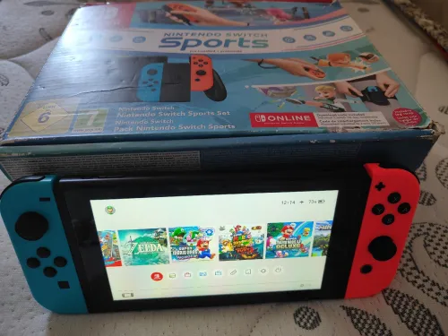 Nintendo switch V2 2023 flashée puce 128 go excellent état + mode online