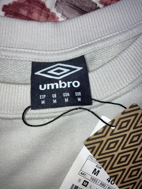 Trico umbro original taille m