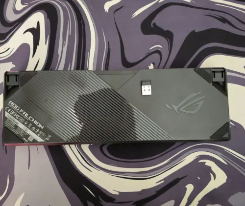 Clavier Asus rog Strix Falchion 