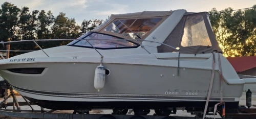 Jeanneau leader 8
