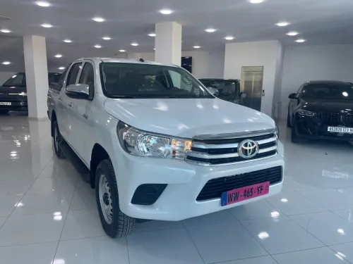 Toyota Hilux 2026 Slogiya