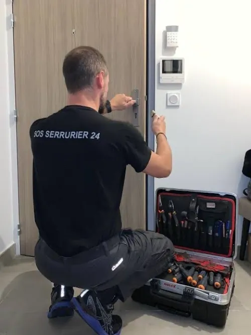 SERRURIÈRE / SOUDEUR DEPANNAGE H 24 