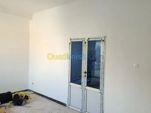 Tous travaux de peinture et BA13 