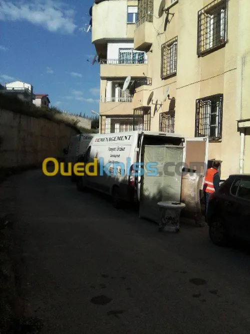DEMENAGEMENT PARTICULIER D'ENTREPRISE*