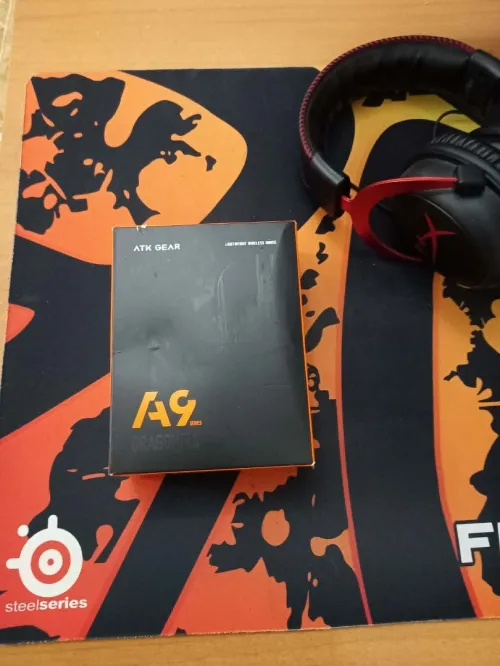 SOURIS DRAGONFLY ATK A9+ utilisé 3 jours pour le test