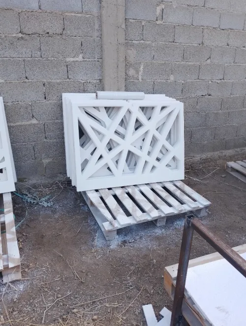 Fabrication de produits décoratif en GRC 
