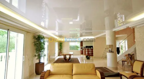 montage faut plafond en PvC