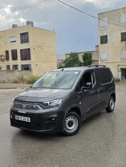 Fiat Doblo 2024 Profisionnel italie