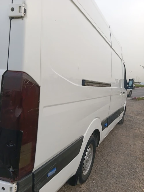 Hyundai H350 
