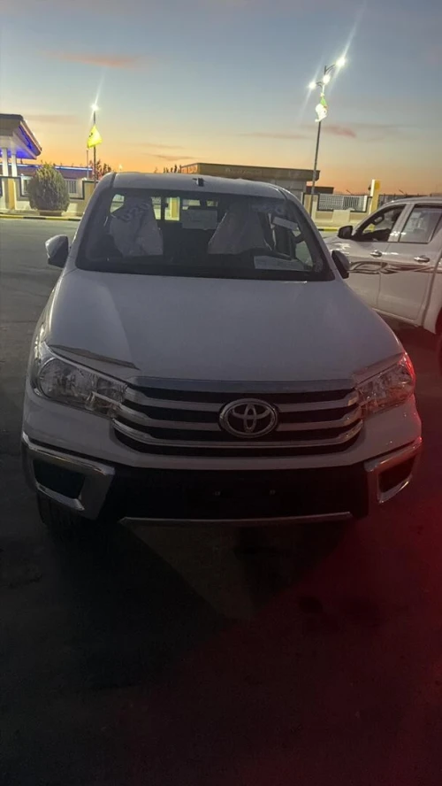 Toyota Revo  2025 