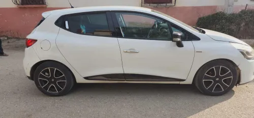 Renault Clio 4 2015 Limited
