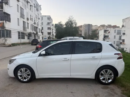 Peugeot 308 2015 Active