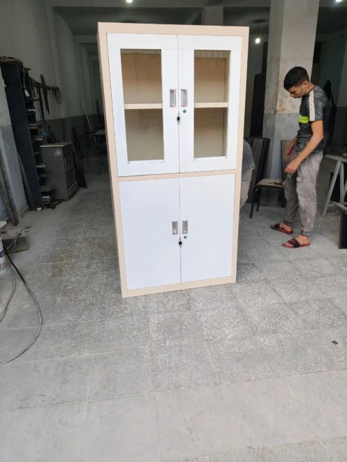 Armoire métallique de bureau  disponible portes pleines ou vitrées
