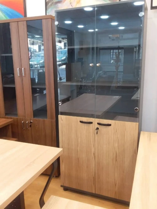 Armoire de Bureau 2 Portes Pleines ou Vitrées disponible en Plusieurs Couleurs