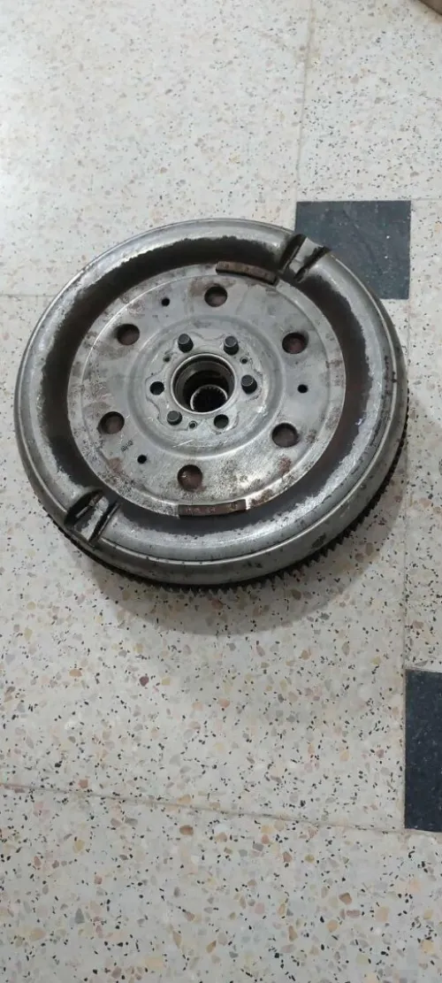 Pièce automobile moteur 2.0 L 140 ch