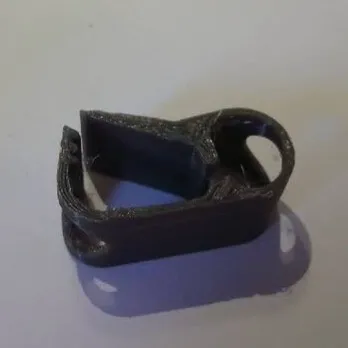 Clomp à sonde urinaire