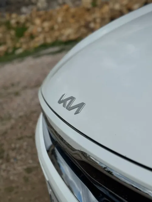 Kia KX1 2025 
