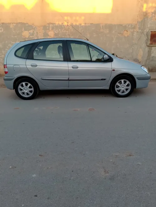 Renault Scenic 2000 Ferway