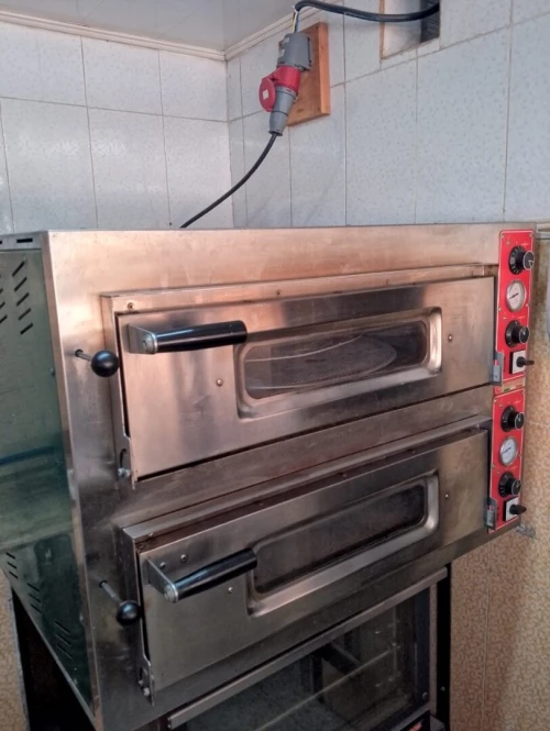 بيع   معدات مطاعم 