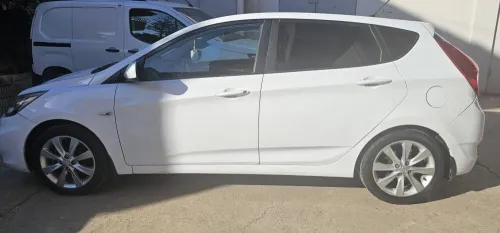 Hyundai Accent RB  5 portes 2017 Préstige