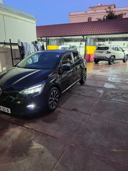 Renault Clio 5  2023 Evolution