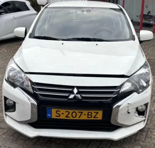 Mitsubishi Spac star 2023 