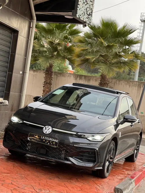 Volkswagen Golf 8.5 2025 R line