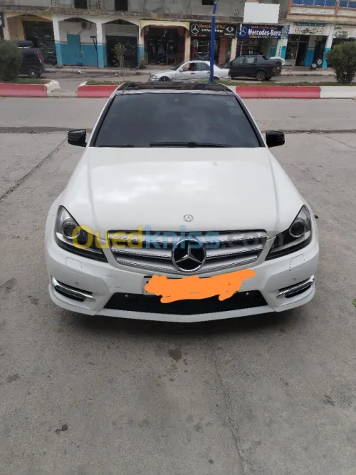 Mercedes Classe C 2014 250 AVANTGARDE Designo