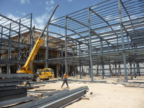 Etude, Fabrication et montage de tous types d'ouvrages en charpente métallique