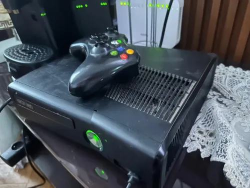 Xbox 360 slim