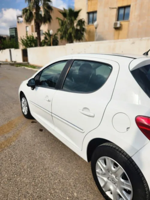 Peugeot 207 plus 2013 207 plus