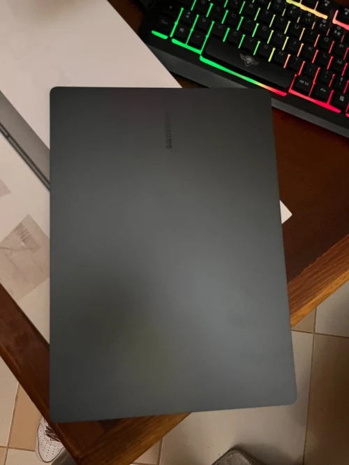 Samsung galaxy book 3 pro