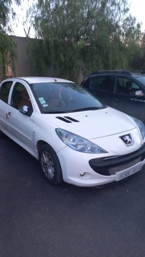 Peugeot 206 Plus 2011 206 Plus
