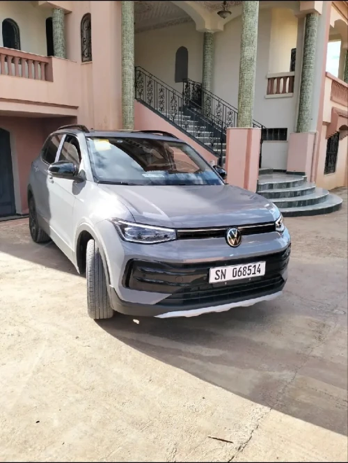Volkswagen Tahru 2025 