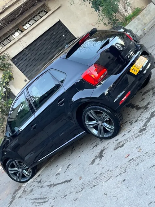 Volkswagen Polo 2015 Polo