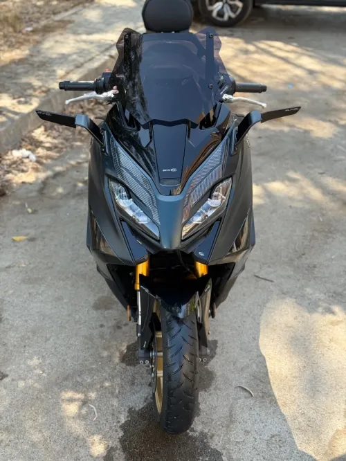 Yamaha Tmax 2024