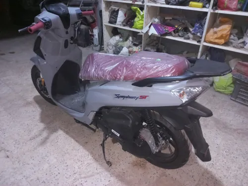 Sym St 200 