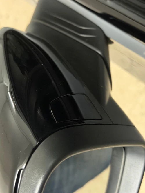 Volkswagen Golf 8 2025 R Black Edition 