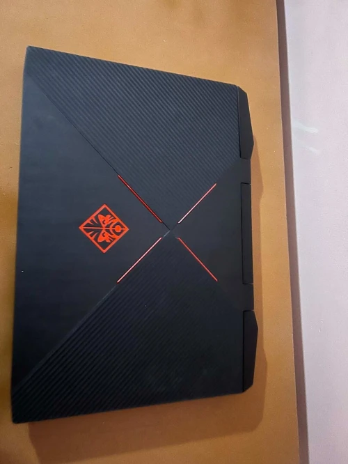 HP OMEN Gaming - i7 9th - RTX 2070 (8Go) - 16GB RAM - État 10/10