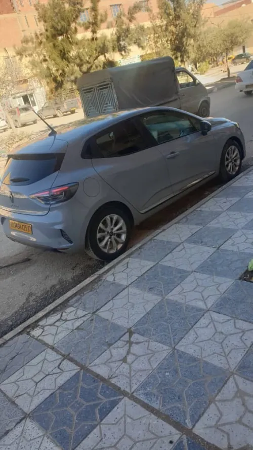 Renault Clio 5  2025 