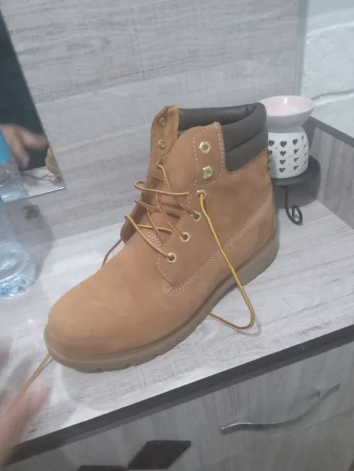 Chausseur et pule