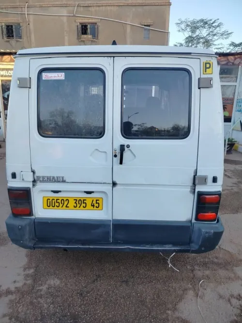 Renault Traffic 1995 Pas de peinture