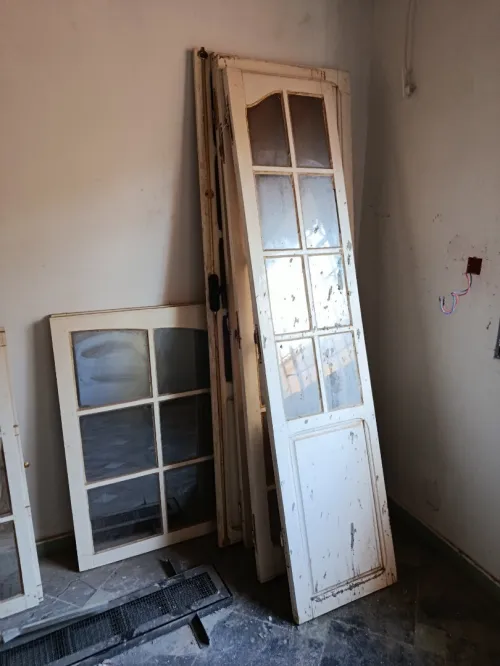 Vente Lot de 18 Fenetres et 3 porte fenetres avec volets espagnol