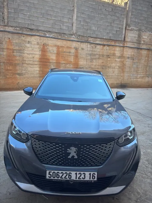 Peugeot 2008 2023 Allure Pack