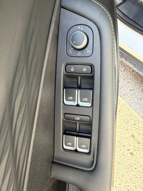 Geely Coolray 2025 