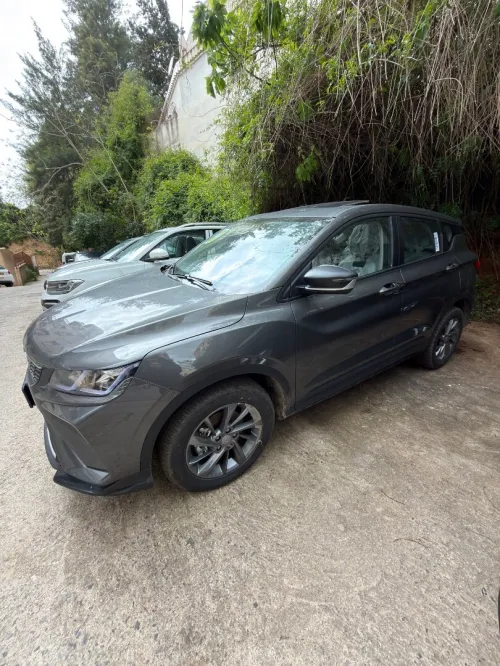 Geely Coolray 2025 