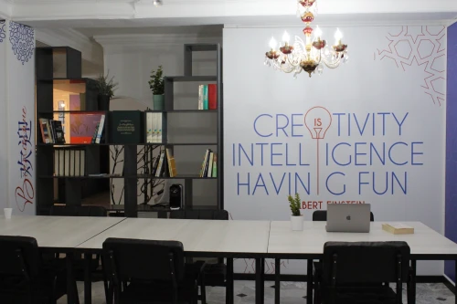 Domiciliation D'entreprise / Coworking / Formation / Evènement Professionnel
