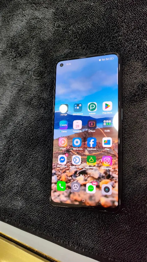 realme Q5 pro